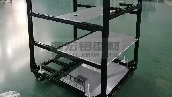 鋁型材框架：快速、靈活、可靠的設備骨骼